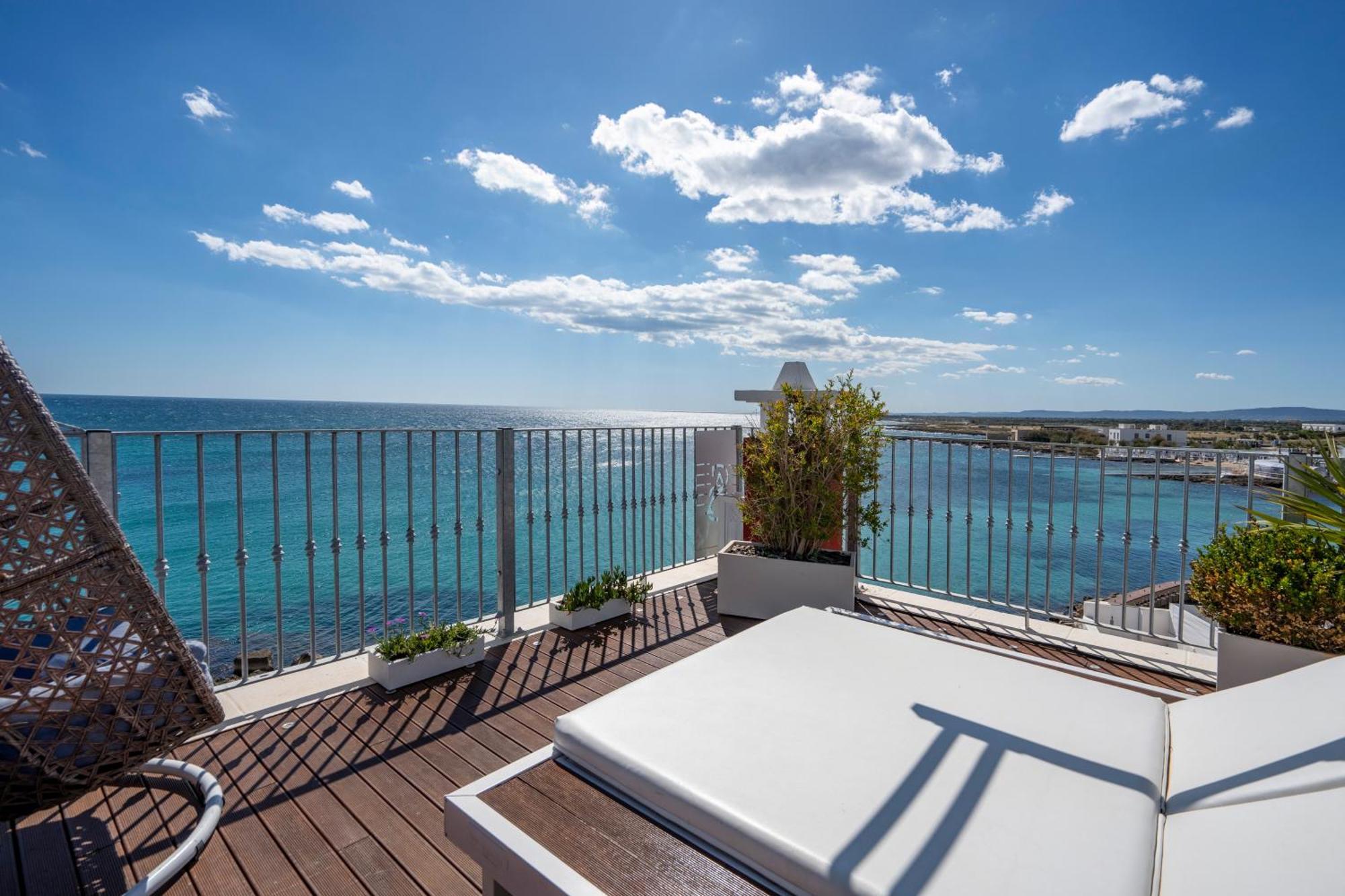 Apulia Charming Suites - Casa Rossa Suite Perla E Suite Corallo Savelletri ภายนอก รูปภาพ